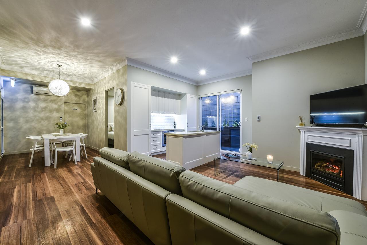 Aloha Central Luxury Apartments Маунт Гамбиър Екстериор снимка